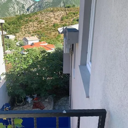 U Villi Bb Gornji Zalik Bb * Mostar