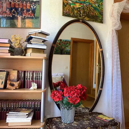 U Villi Bb Gornji Zalik Bb *